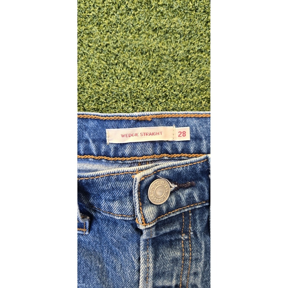 Levi's Women's High Rise Straight Leg Jeans Blue Denim Vintage - Picture 8 of 12